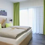 Fuenf10 Отель 3*