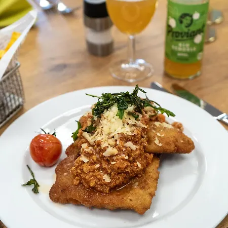 Fuenf10 酒店 内托芬